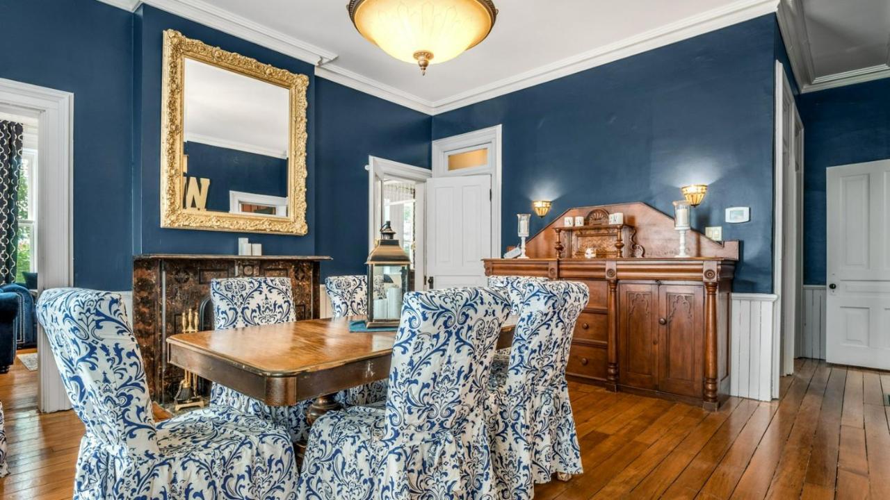 The Woodbridge House Hotel Kingsville Bagian luar foto